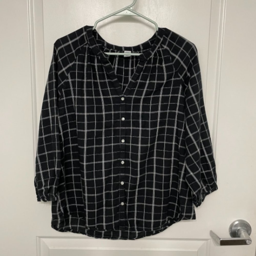 Black and White Plaid Button-Up Blouse